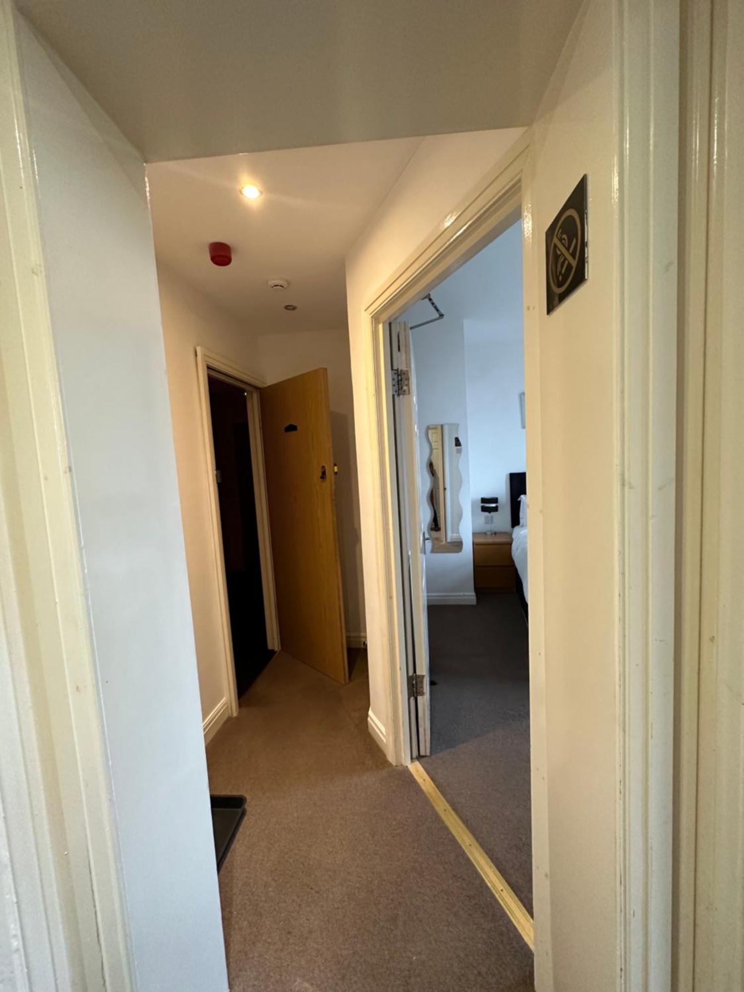 The Carlton'S Holiday Suites Бридлингтън Екстериор снимка