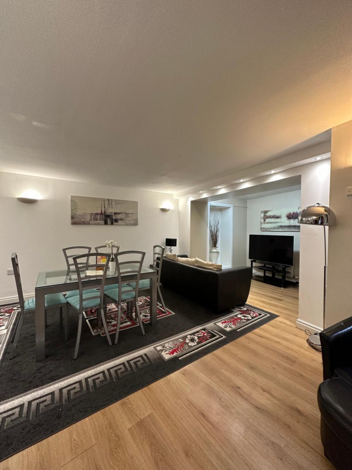 The Carlton'S Holiday Suites Бридлингтън Екстериор снимка