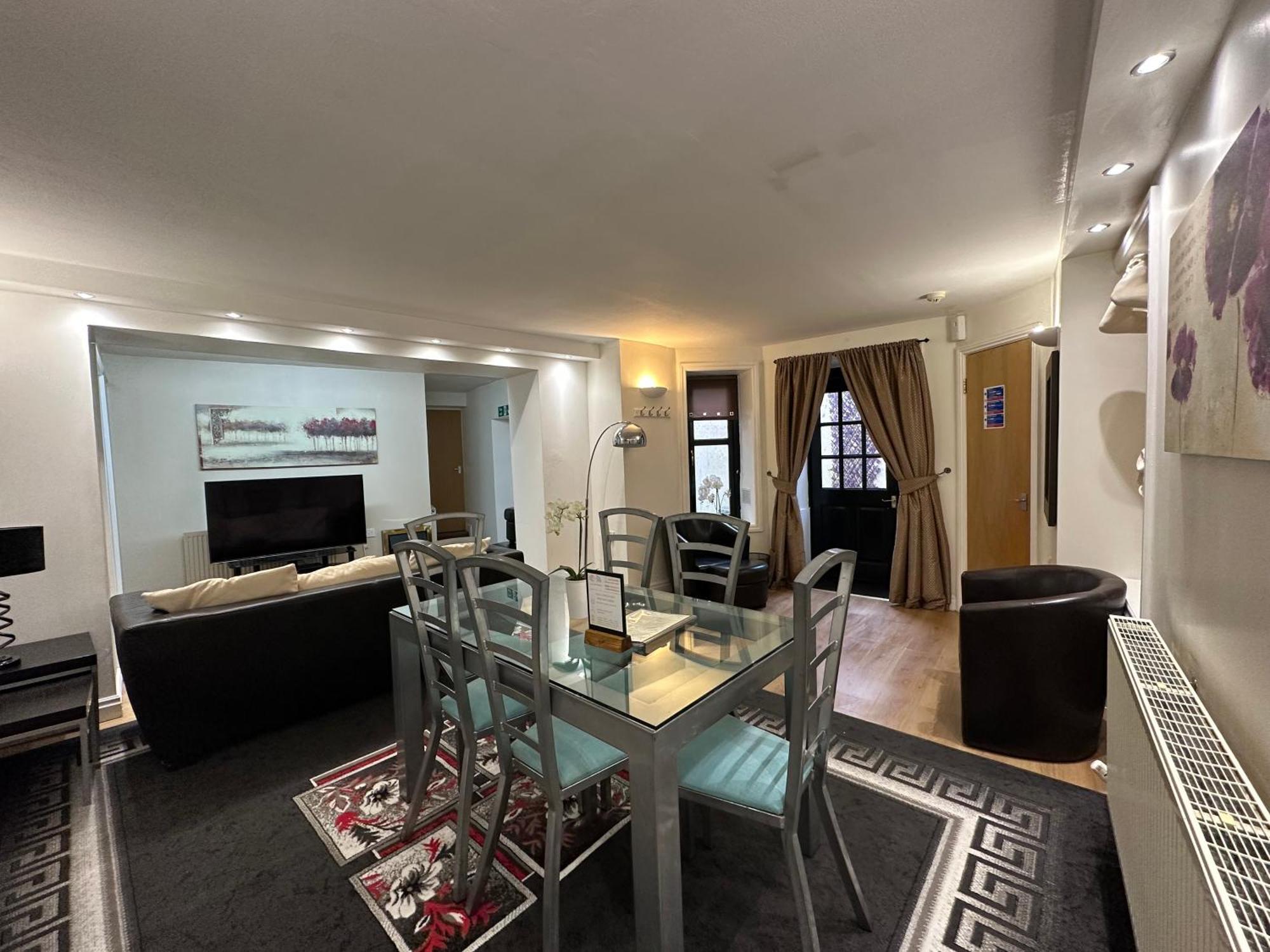 The Carlton'S Holiday Suites Бридлингтън Екстериор снимка