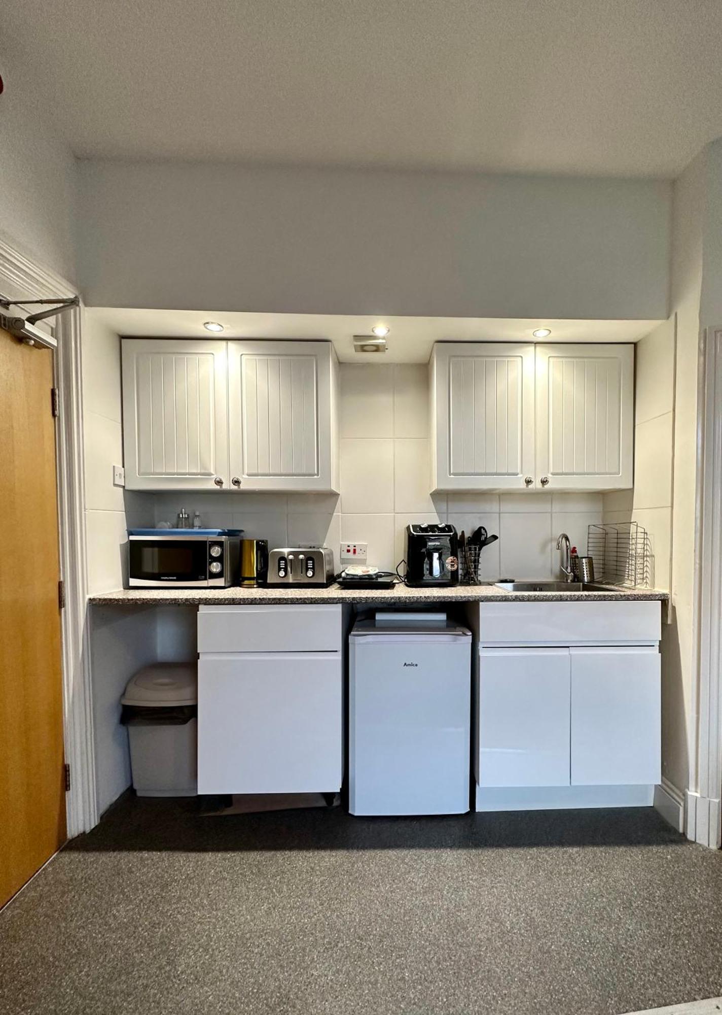 The Carlton'S Holiday Suites Бридлингтън Екстериор снимка