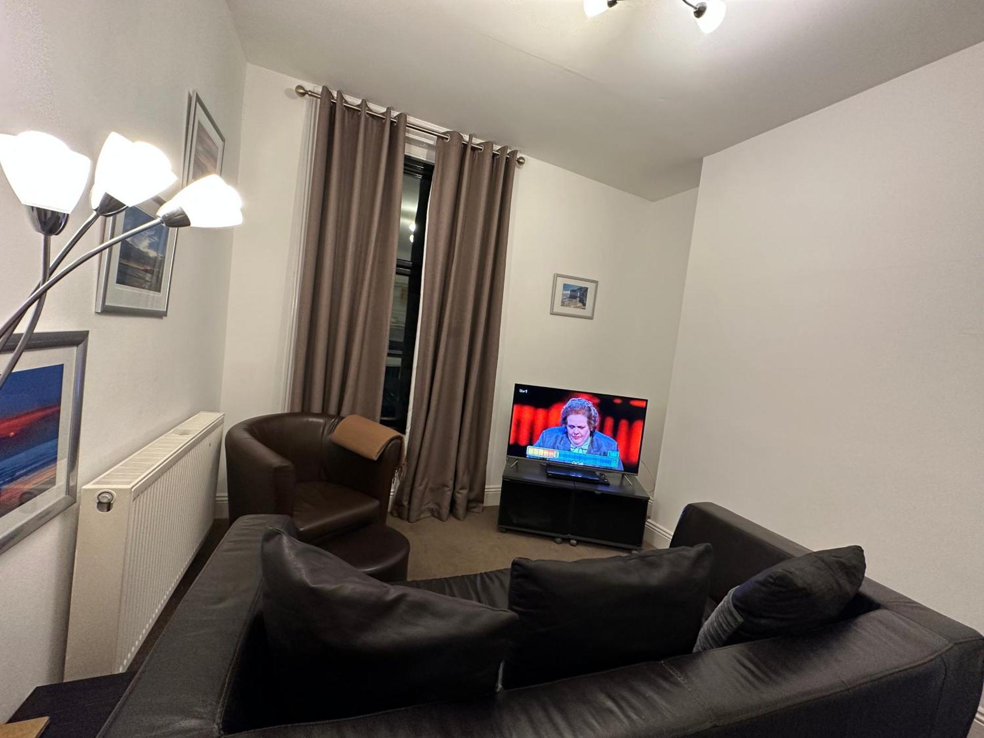 The Carlton'S Holiday Suites Бридлингтън Екстериор снимка
