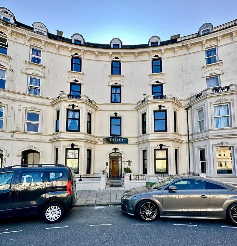 The Carlton'S Holiday Suites Бридлингтън Екстериор снимка